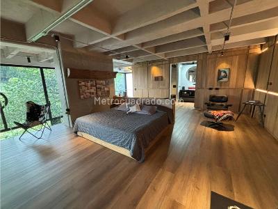 Apartamento de 1 alcoba en venta en El Poblado, Medellín, 180 m² · foto 13 de 19