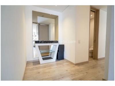 Apartamento de 2 alcobas en venta en El Poblado, Medellín, 108 m² · foto 13 de 19