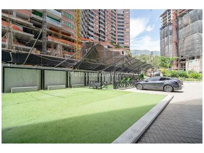 Apartamento de 2 alcobas en venta en El Poblado, Medellín, 108 m² · foto 18 de 19