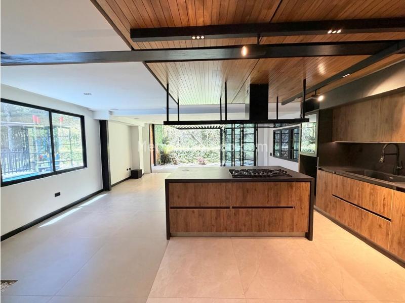Casa en Arriendo, Envigado, Medellín - Ansicht 2