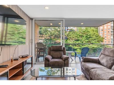 Apartamento de 3 alcobas en venta en El Poblado, Medellín, 104 m² · foto 3 de 20