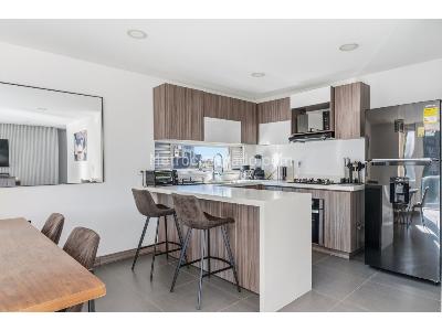 Apartamento de 3 alcobas en venta en El Poblado, Medellín, 104 m² · foto 11 de 20