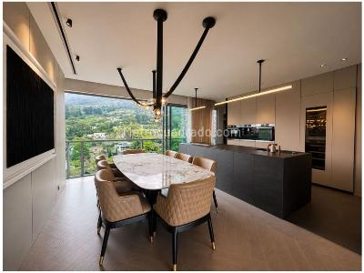 Apartamento de 3 alcobas en venta en El Poblado, Medellín, 283 m² · foto 4 de 14
