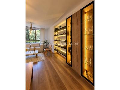 Apartaestudio en venta en El Poblado, Medellín, 51 m² · foto 6 de 11