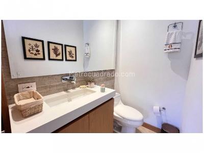 Apartamento de 3 alcobas en venta en El Poblado, Medellín, 248 m² · foto 11 de 20