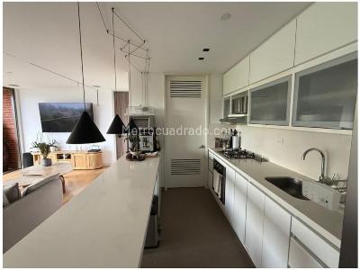Apartamento en venta en El Poblado, Medellín · foto 7 de 11
