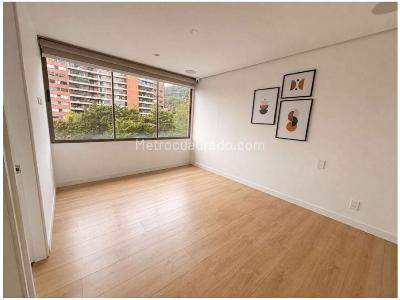 Apartamento en venta en El Poblado, Medellín · foto 8 de 11