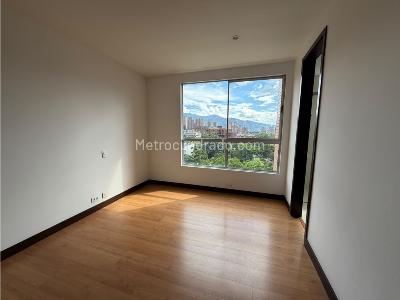 Apartamento en venta en El Poblado, Medellín · foto 8 de 11