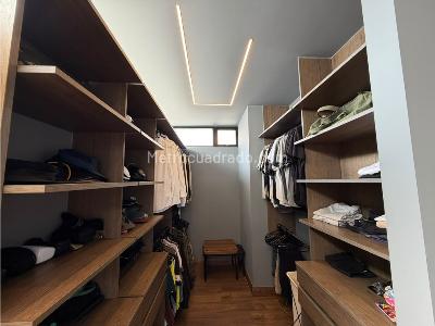 Apartamento de 2 alcobas en venta en San Lucas, Medellín, 130 m² · foto 12 de 12