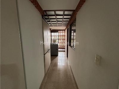 Apartamento en venta en El Poblado, Medellín · foto 9 de 20