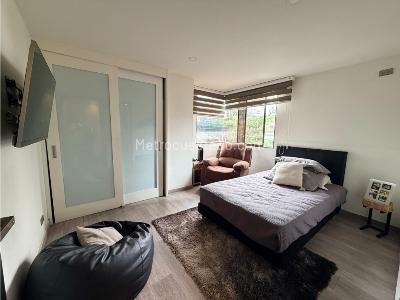 Apartamento de 3 alcobas en venta en El Poblado, Medellín, 154 m² · foto 13 de 19