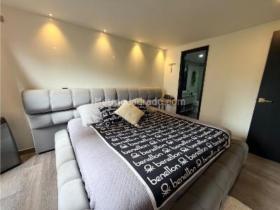 Apartamento de 3 alcobas en venta en El Poblado, Medellín, 154 m² · foto 14 de 19