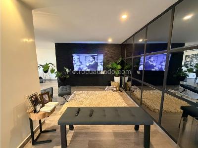 Apartamento de 3 alcobas en venta en El Poblado, Medellín, 154 m² · foto 5 de 19