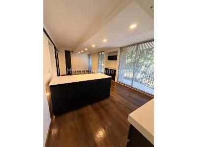 Apartaestudio en venta en Castropol, Medellín, 57 m² · foto 5 de 20