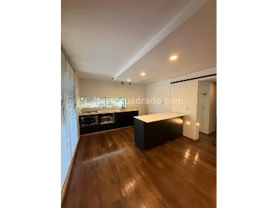 Apartaestudio en venta en Castropol, Medellín, 57 m² · foto 7 de 20