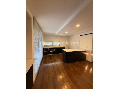 Apartaestudio en venta en Castropol, Medellín, 57 m² · foto 8 de 20