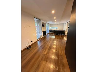 Apartaestudio en venta en Castropol, Medellín, 57 m² · foto 11 de 20