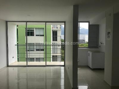 Apartamento de 3 alcobas en venta en Aparco, Ibagué, 79 m² · foto 3 de 20