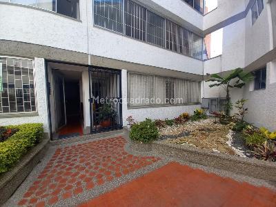 Apartamento de 4 alcobas en venta en Santa Teresita, Cali, 117 m² · foto 17 de 18