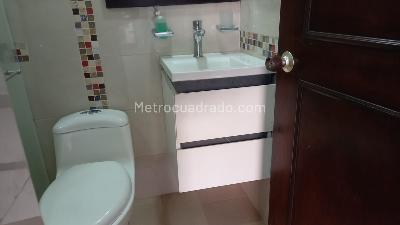 Apartamento de 3 alcobas en venta en Cristobal Colon, Cali, 61 m² · foto 14 de 18