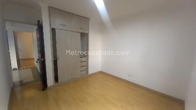 Apartamento de 3 alcobas en venta en Cristobal Colon, Cali, 61 m² · foto 4 de 18