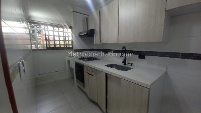Apartamento de 3 alcobas en venta en Cristobal Colon, Cali, 61 m² · foto 8 de 18