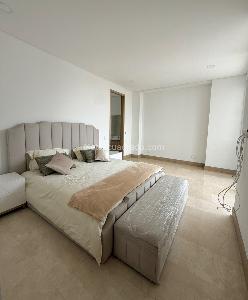 Apartamento de 3 alcobas en venta en Santa Monica Alta, Cali, 217 m² · foto 9 de 17