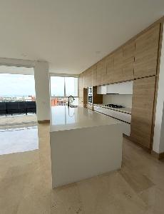 Apartamento de 3 alcobas en venta en Santa Monica Alta, Cali, 217 m² · foto 2 de 17