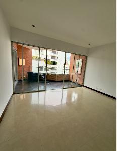 Apartamento de 2 alcobas en venta en Santa Teresita, Cali, 149 m² · foto 11 de 15