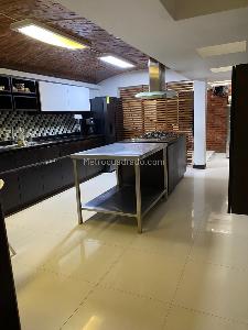 Casa de 4 alcobas en venta en Pance Av La Maria, Cali, 280 m² · foto 4 de 14