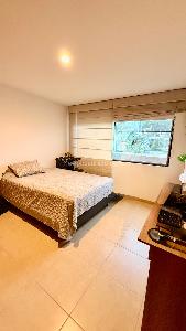 Apartamento de 3 alcobas en venta en Altos De Menga, Cali, 126 m² · foto 8 de 19