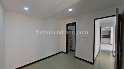 Apartamento de 3 alcobas en venta en Hacienda Niquia, Bello, 71 m² · foto 19 de 20