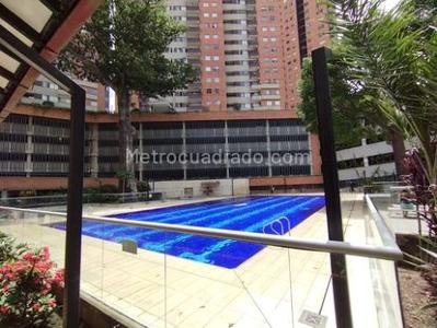 Apartamento de 3 alcobas en venta en Hacienda Niquia, Bello, 71 m² · foto 2 de 20