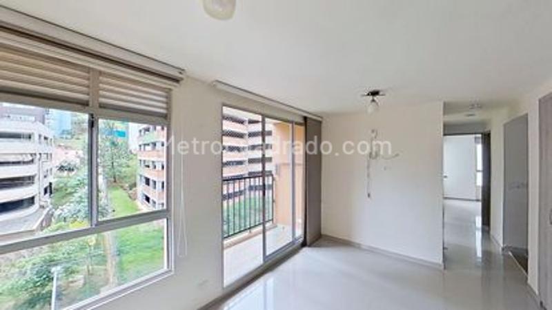 Piso – Bello - Vista 2