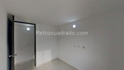 Apartamento de 3 alcobas en venta en Peña Verde, Bello, 55 m² · foto 11 de 16