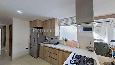 Apartamento en venta en La Castellana, Medellín · foto 4 de 11