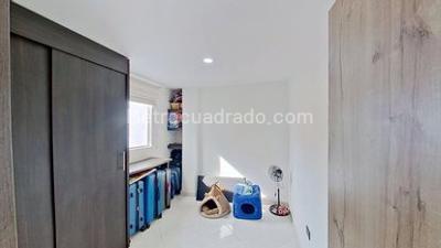 Apartamento en venta en La Castellana, Medellín · foto 7 de 11
