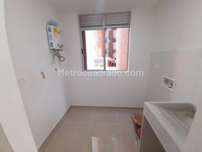 Apartamento de 3 alcobas en venta en Roterdam, Bello, 89 m² · foto 5 de 12