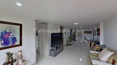 Apartamento de 2 alcobas en venta en Laureles, Medellín, 62 m² · foto 12 de 15