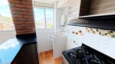 Apartamento de 3 alcobas en venta en Roblealto, Medellín, 38 m² · foto 12 de 18