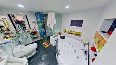 Apartamento en venta en Asomadera No 1, Medellín · foto 3 de 12