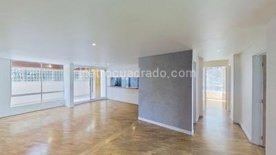 Apartamento en venta en Los Balsos, Medellín · foto 16 de 20