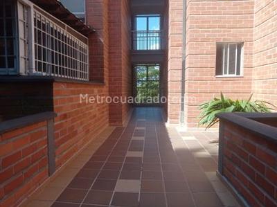 Apartamento en venta en Los Balsos, Medellín · foto 2 de 20