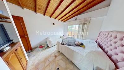 Apartamento en venta en Simon Bolivar, Medellín · foto 11 de 15