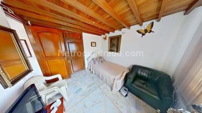Apartamento en venta en Simon Bolivar, Medellín · foto 9 de 15
