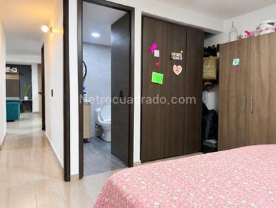 Apartamento de 3 alcobas en venta en Parque Tulio Ospina, Bello, 76 m² · foto 5 de 12