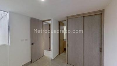 Apartamento de 2 alcobas en venta en Bello, Bello, 46 m² · foto 10 de 14