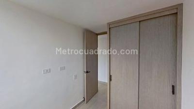 Apartamento de 2 alcobas en venta en Bello, Bello, 46 m² · foto 8 de 14