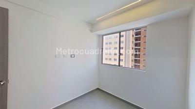 Apartamento de 3 alcobas en venta en Ciudad Fabricato, Bello, 66 m² · foto 3 de 20