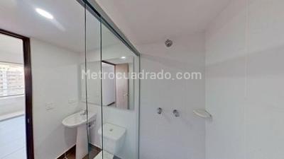 Apartamento de 3 alcobas en venta en Rincon Santos, Bello, 79 m² · foto 3 de 20